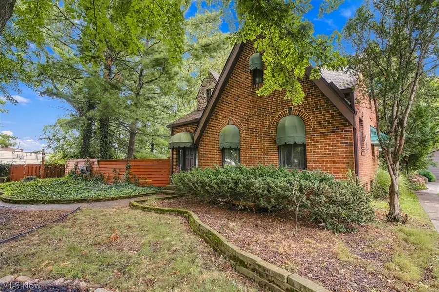 4503 W 221st Street, Fairview Park, OH 44126 - #3