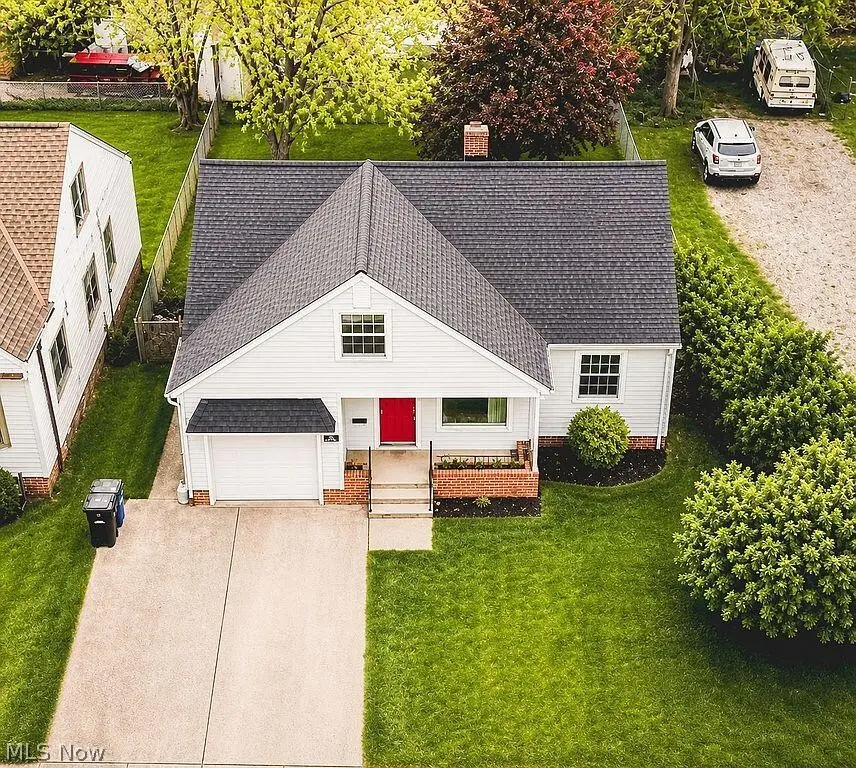 5860 Pearl Road, Parma, OH 44130 - #1