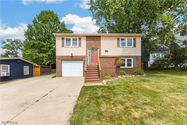 448 Fernwood Avenue, Wadsworth, OH 44281