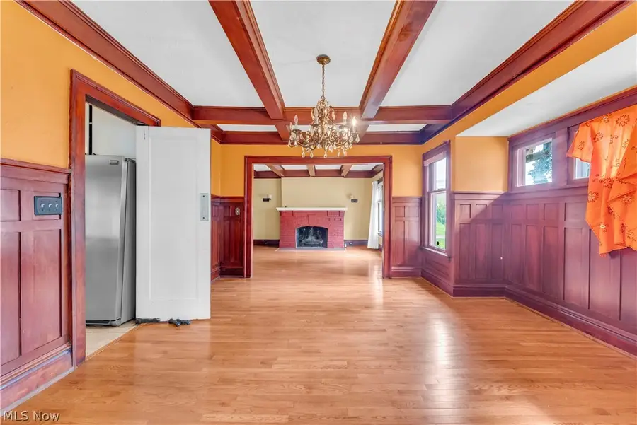 17406 Nottingham Road, Cleveland, OH 44119 - #3