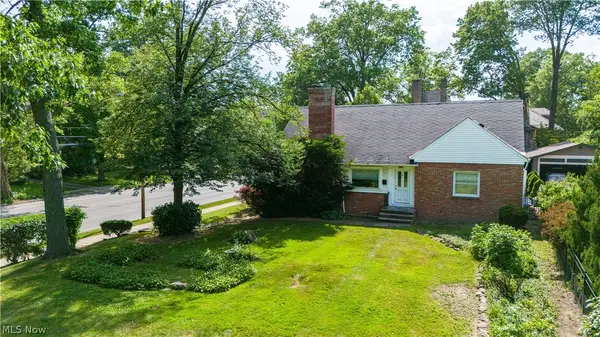 2140 Lamberton Road, Cleveland Heights, OH 44118