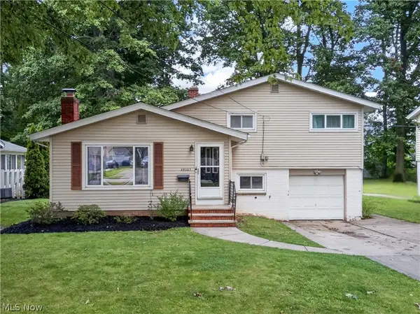 39127 Gardenside Drive, Willoughby, OH 44094