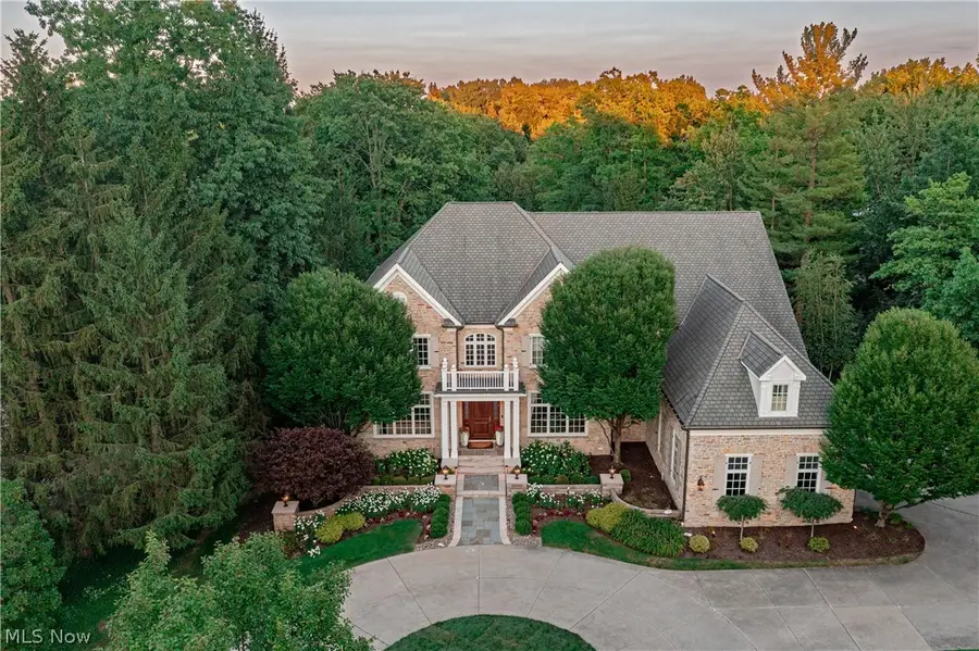 31750 Meadowlark Way, Pepper Pike, OH 44124 - #2