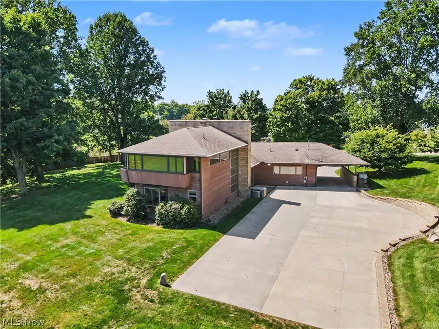 7532 Diagonal Road, Kent, OH 44240 - #3