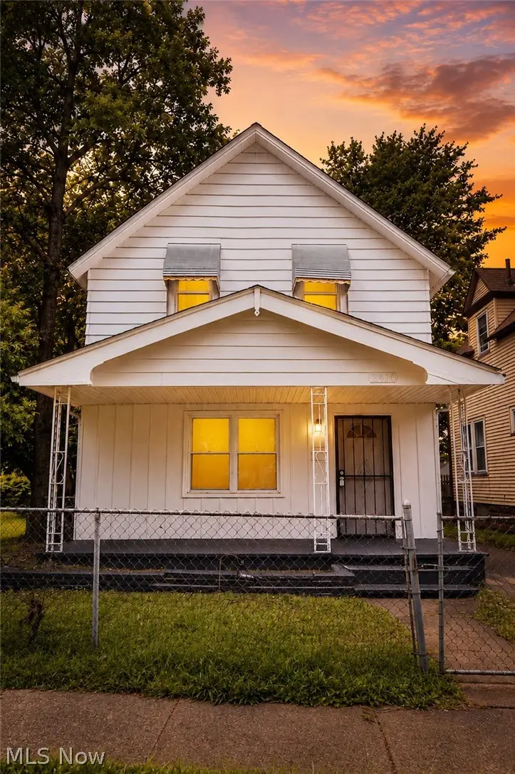 7410 Neville Avenue, Cleveland, OH 44102 - #2