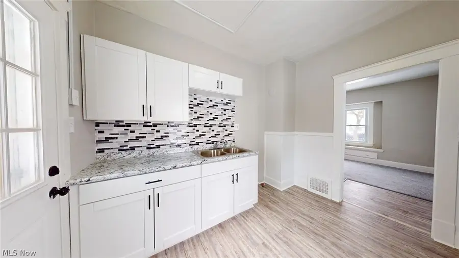 4500 W 39th Street, Cleveland, OH 44109 - #3