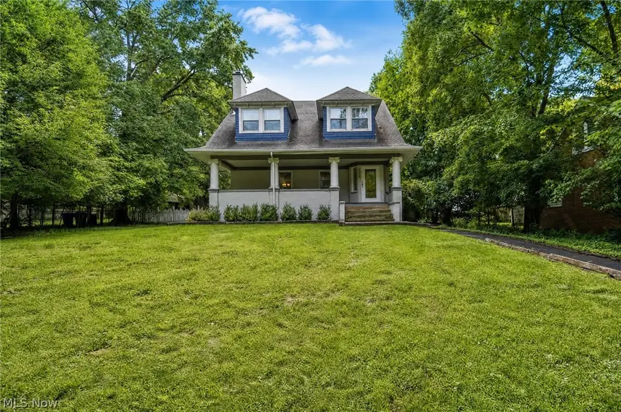 3186 Oak Road, Cleveland Heights, OH 44118 - #2