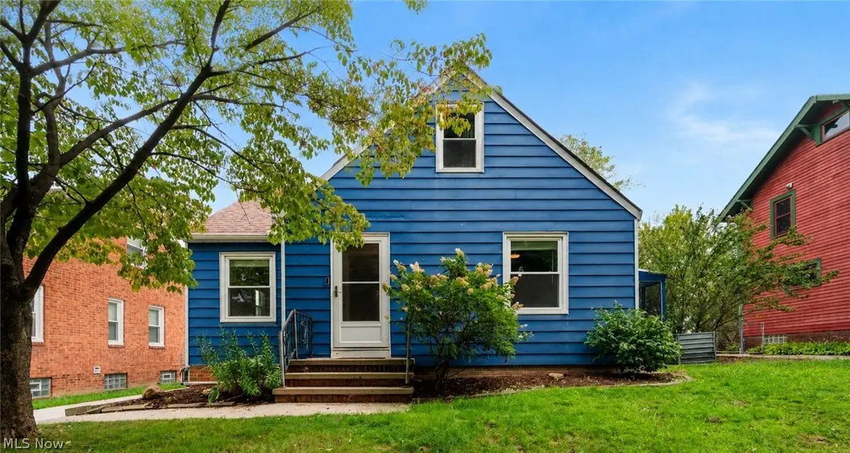 14522 Birchwood Avenue, Cleveland, OH 44111 - #1