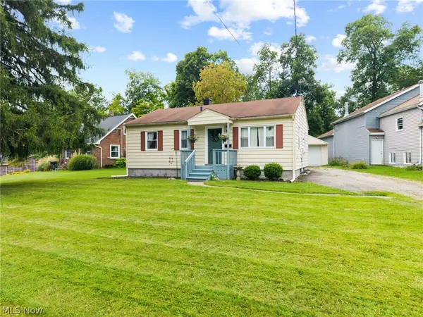 454 W Park Boulevard, Medina, OH 44256