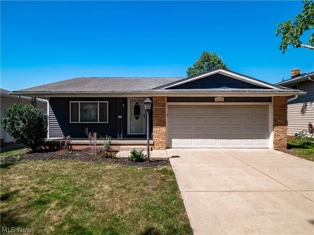 19506 Marwood Avenue, Cleveland, OH 44135 - #1