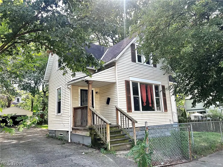 10402 Shale Avenue, Cleveland, OH 44104 - #2