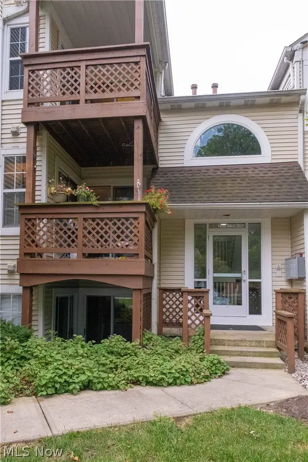 1448 Cedarwood Drive #C1, Westlake, OH 44145