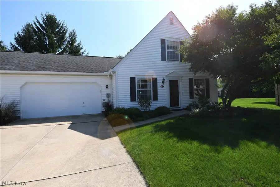 24577 Meadow Lane #36, Olmsted Falls, OH 44138 - #2