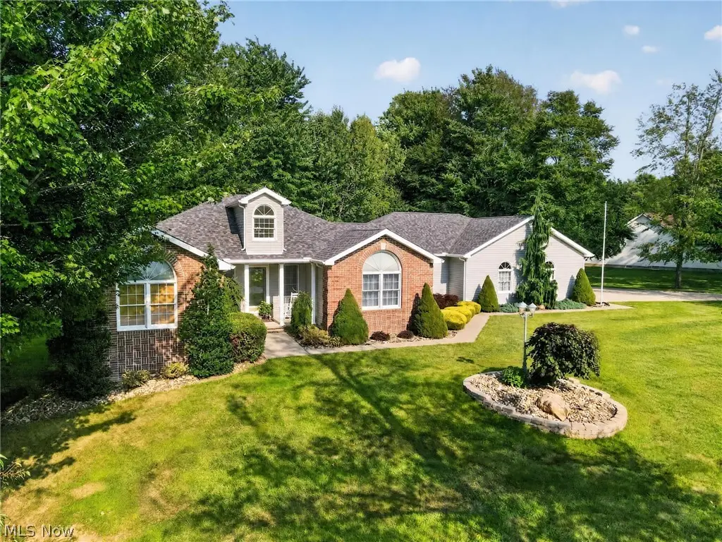 7424 Kingsboro Drive, Conneaut, OH 44030 - #1