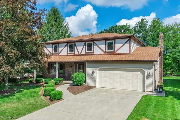 6200 Ely Vista Drive, Parma, OH 44129