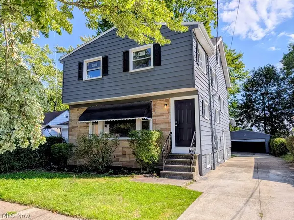 16712 Glenpark Avenue, Cleveland, OH 44128