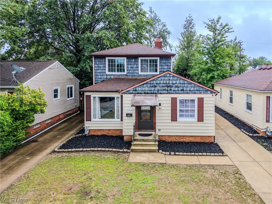 5703 Haverhill Avenue, Parma, OH 44129 - #2