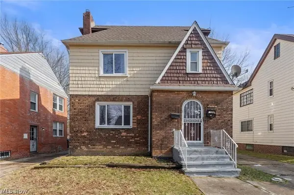 876 Eloise Drive, Cleveland Heights, OH 44112