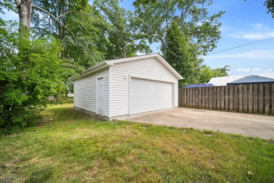 5014 Albertly Avenue, Parma, OH 44134 - #3