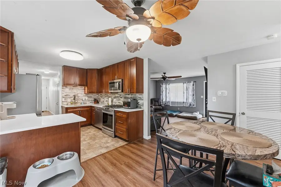 7185 Lake Shore Boulevard, Mentor, OH 44060 - #3