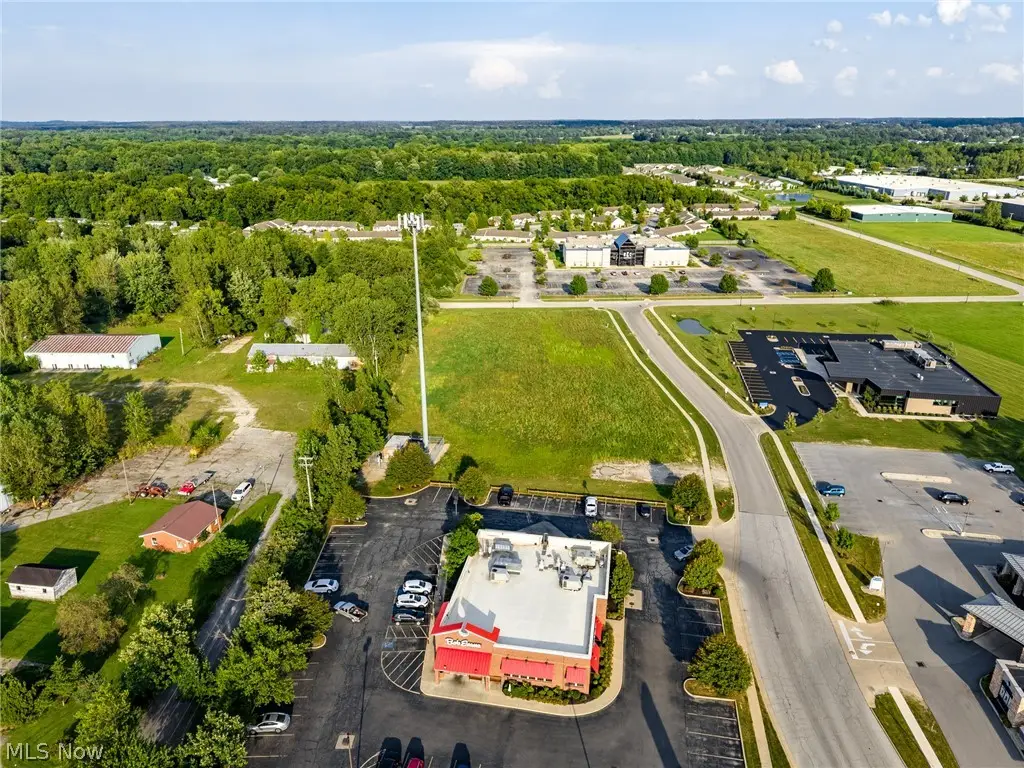 2 Emerald E Parkway, Norwalk, OH 44857 - #1