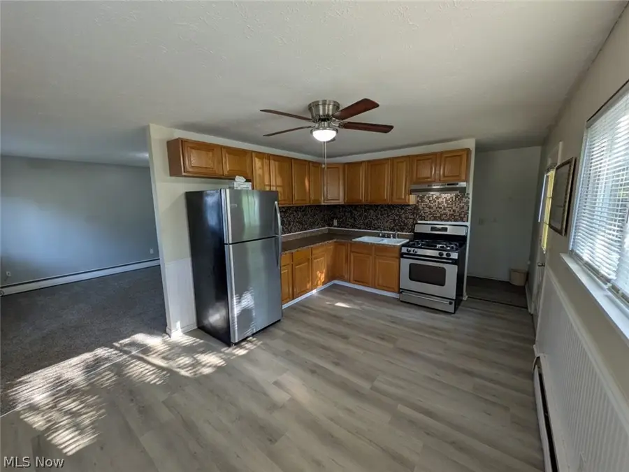 147 Morgan Avenue, Elyria, OH 44035 - #3