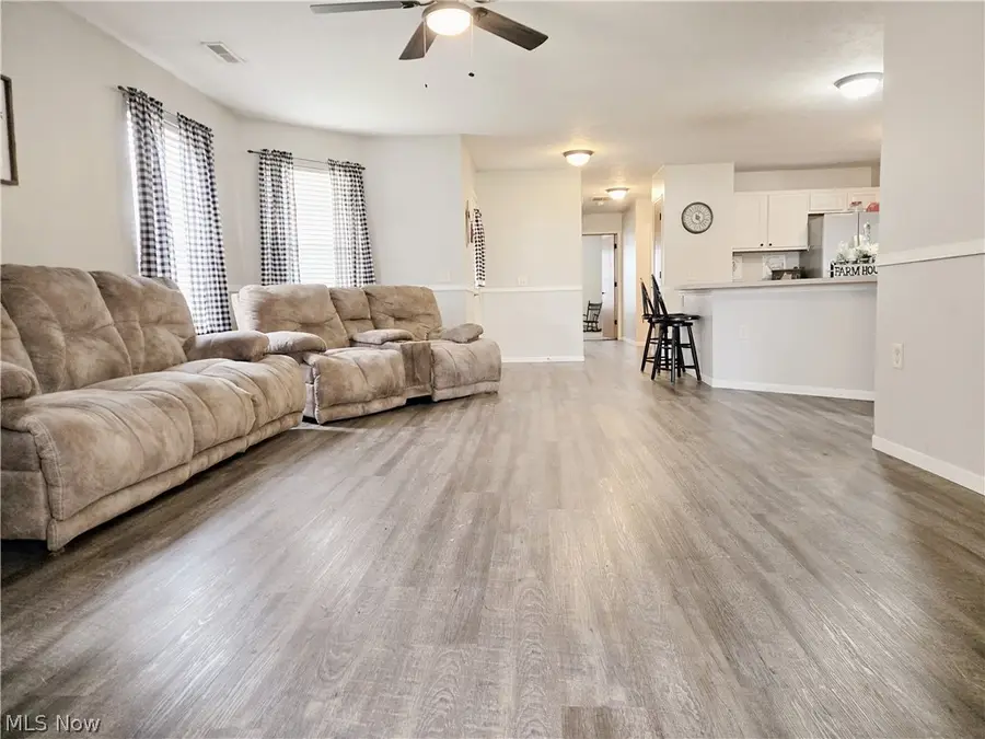 363 Button Avenue, Painesville, OH 44077 - #3