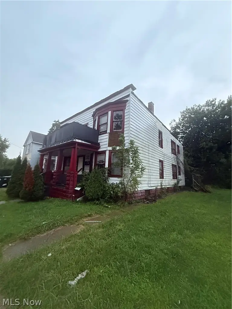 806 E 100th Street, Cleveland, OH 44108 - #2