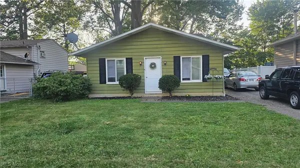 6158 Rosebelle Avenue, North Ridgeville, OH 44039