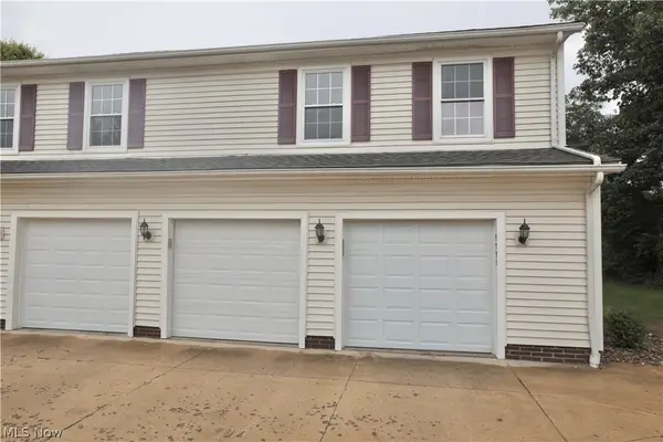 9995 Independence Drive #8B, North Royalton, OH 44133