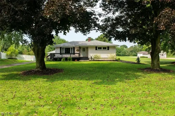 1575 Niles Cortland Ne Road, Warren, OH 44484