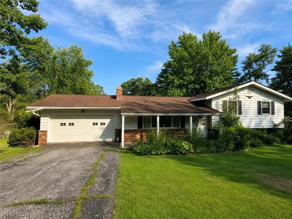6981 Highland View Drive, Painesville, OH 44077 - #1