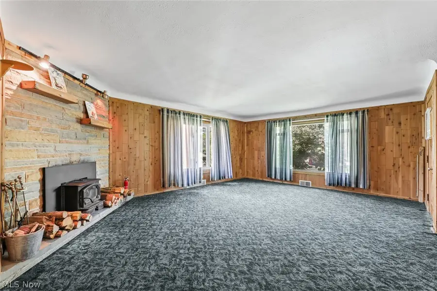 4695 W Ridgewood Drive, Parma, OH 44134 - #3