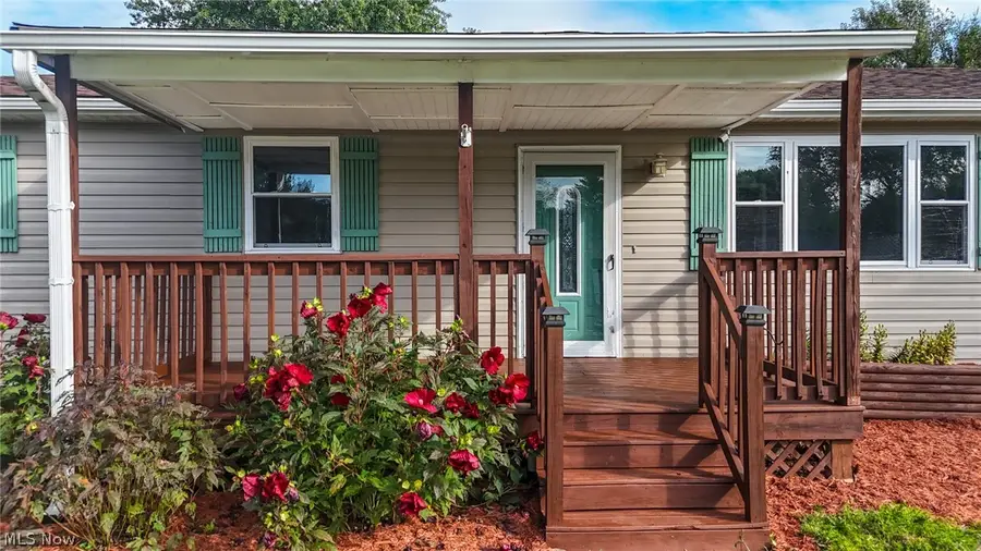 20 Suzanne Street, Little Hocking, OH 45742 - #2