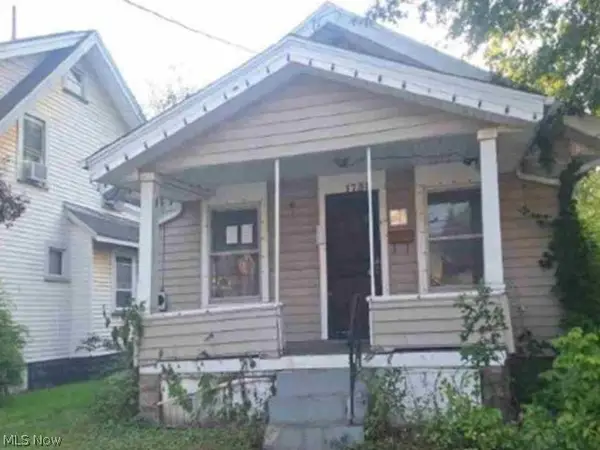 1738 Superior Avenue, Canton, OH 44705