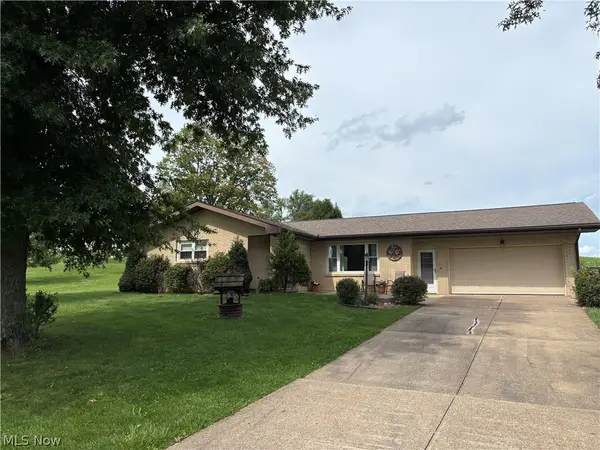 73305 Pleasant Grove Road, St Clairsville, OH 43917