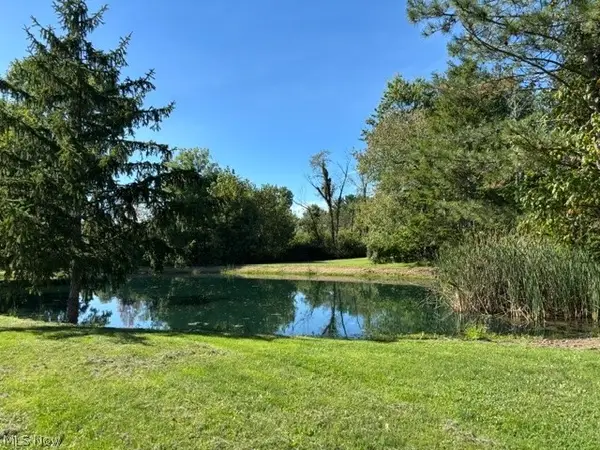10070 Broadview Road, Broadview Heights, OH 44147