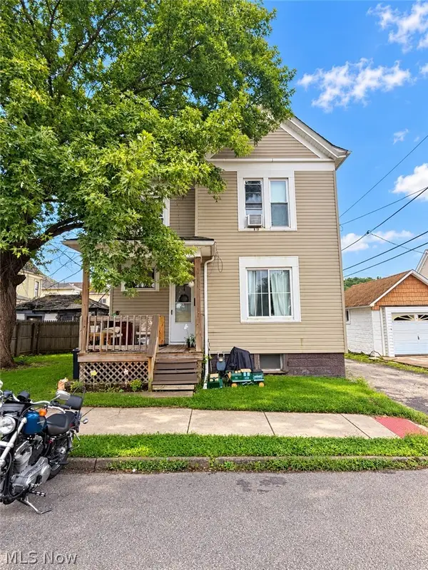 607 Adams Street, Martins Ferry, OH 43935