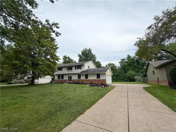 6778 Wildwood Trail, Mayfield Village, OH 44143
