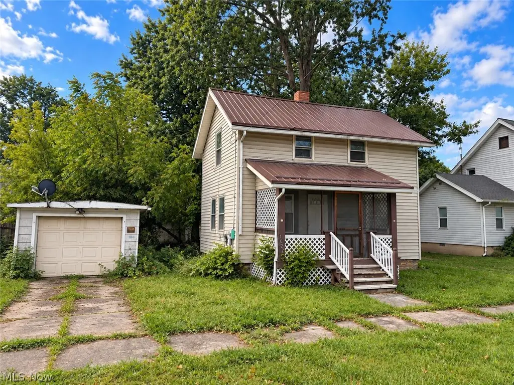 1027 Buena Vista Ne Avenue, Warren, OH 44483 - #1