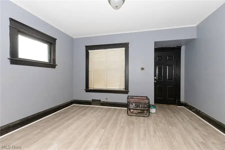 14119 Bardwell Avenue, East Cleveland, OH 44112 - #3