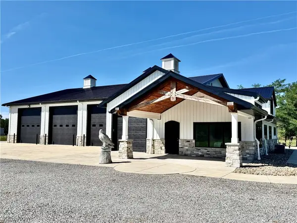 1180 N County Line Road, Madison, OH 44041