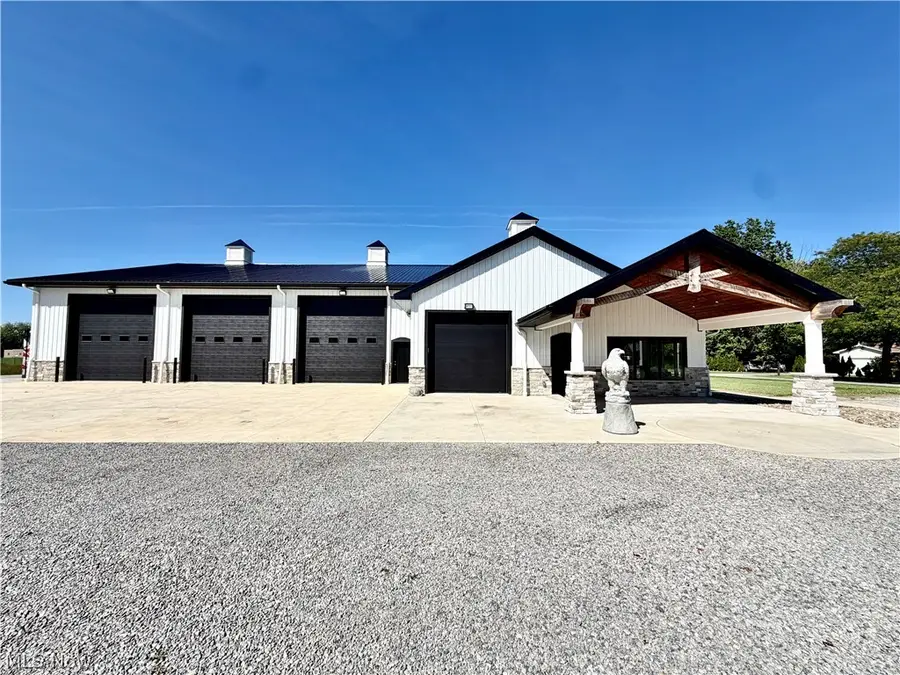 1180 N County Line Road, Harpersfield, OH 44041 - #3