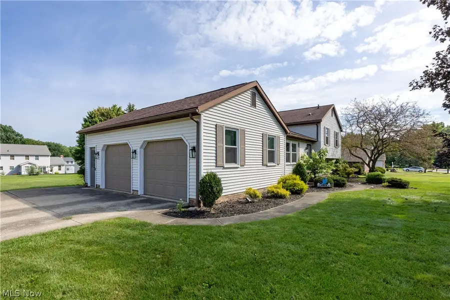 222 Tanglewood Drive, Dalton, OH 44618 - #3