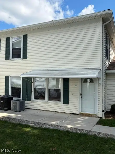 1286 Pembrooke Drive #C, Salem, OH 44460 - #3