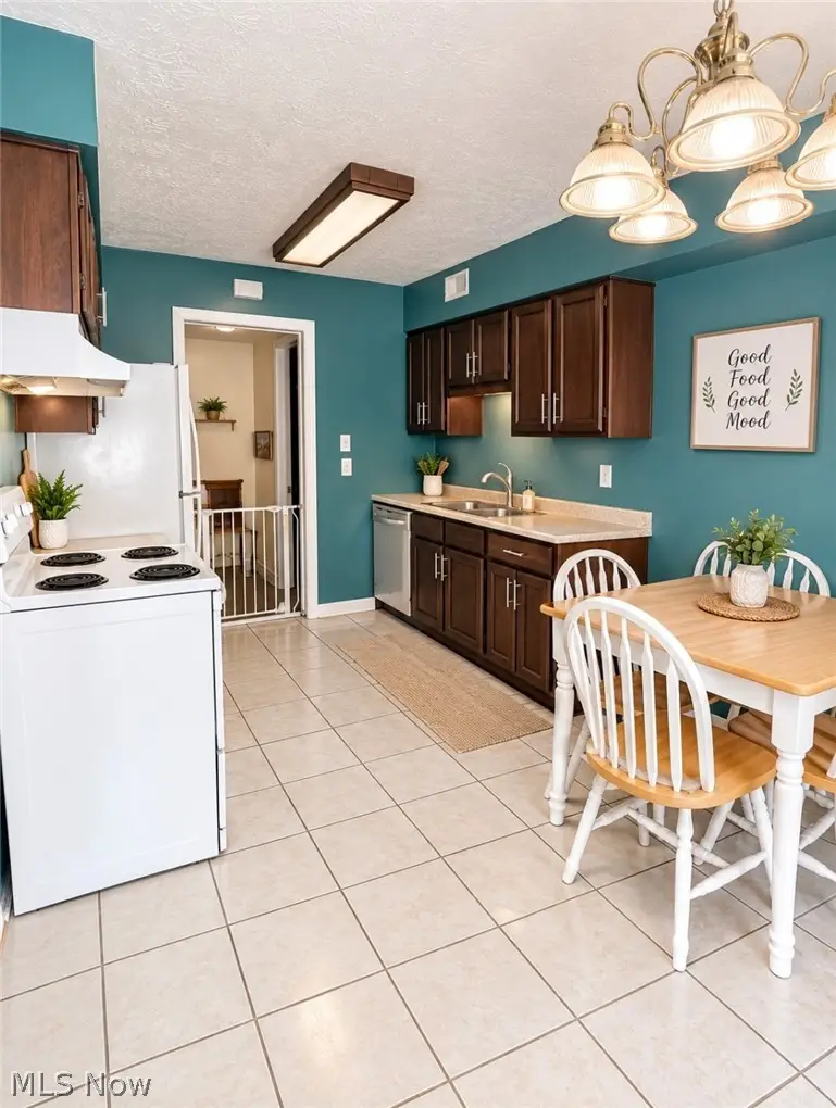 17500 Independence Court #4B, Brook Park, OH 44142 - #2