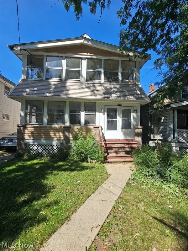 2700 Hood Avenue, Cleveland, OH 44109