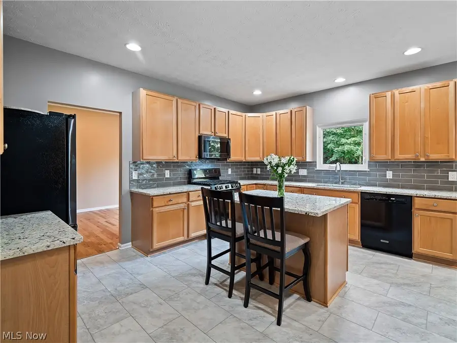 4754 Belmont Drive, Avon, OH 44011 - #3