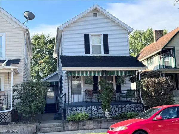 314 W 3rd Street, Uhrichsville, OH 44683