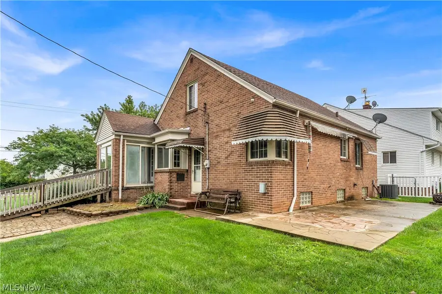 4824 W 58th Street, Cleveland, OH 44144 - #3